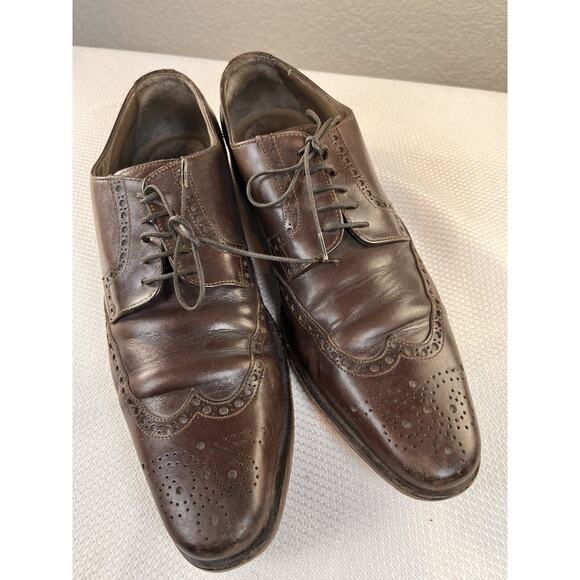 Valentino Garavani Men’s Burgundy￼Leather shoes Size 8 Made In Italy